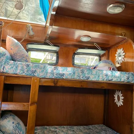 Aloha Jak's Boat * Alassio